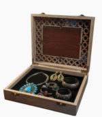 VINTAGE BOX