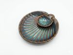 Ceramic Shell Serving Platter with Dip Dish - Image 5